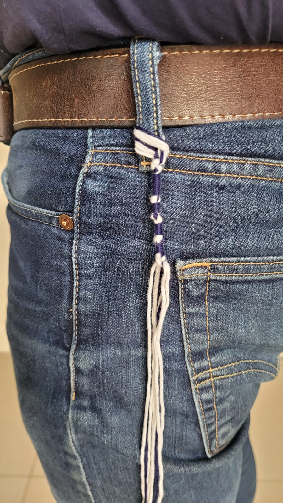 Tzitzit - Touching His Hem